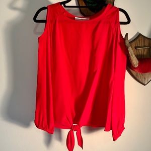 AMANDA UPRICHARD | Candy apple red cold shoulder